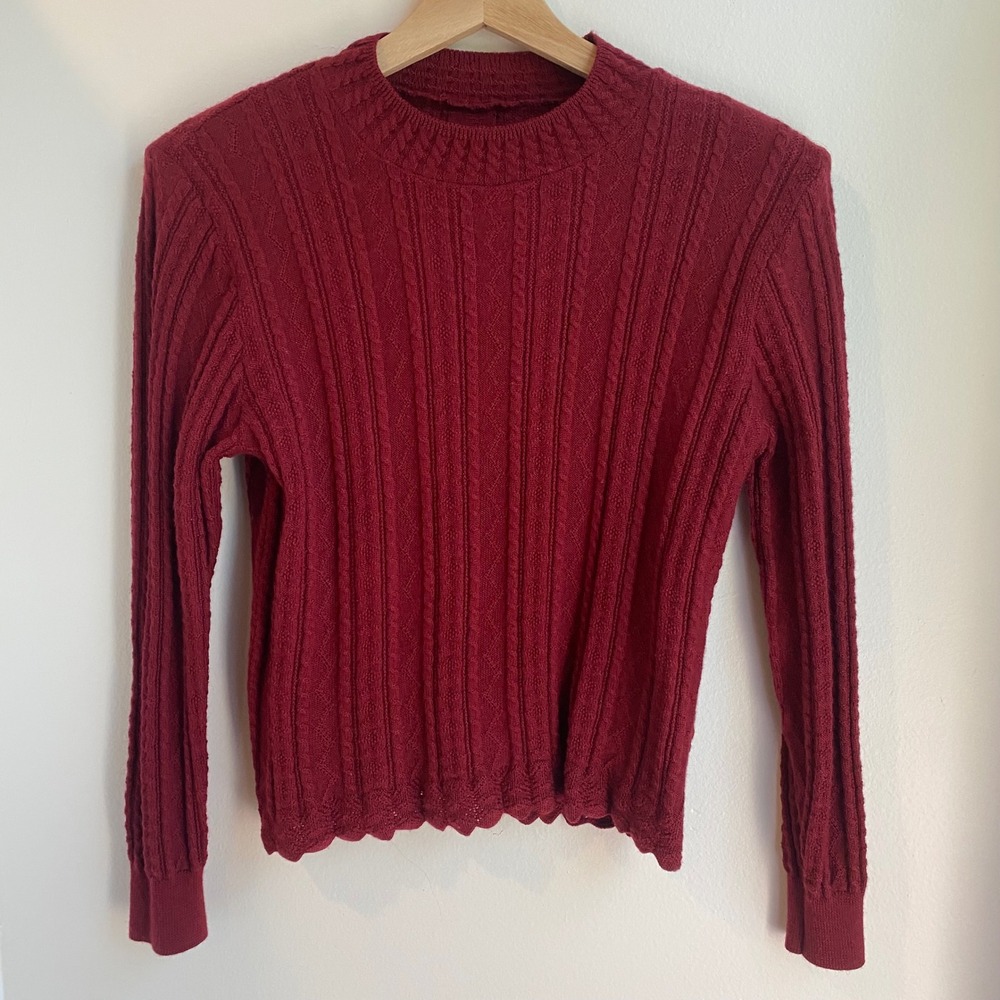 Cable Knit Wool Sweater Womens XS Red Scalloped Hem Japan Retro Cottagecore